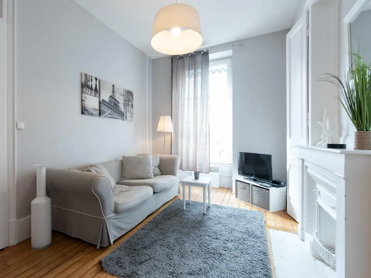 Apartmán Le Nid Lyonnais - Le Vienne Francie
