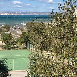 Spacious Studio W Sea View Terrace Near The Beach In Welkeys Appartement Marseille